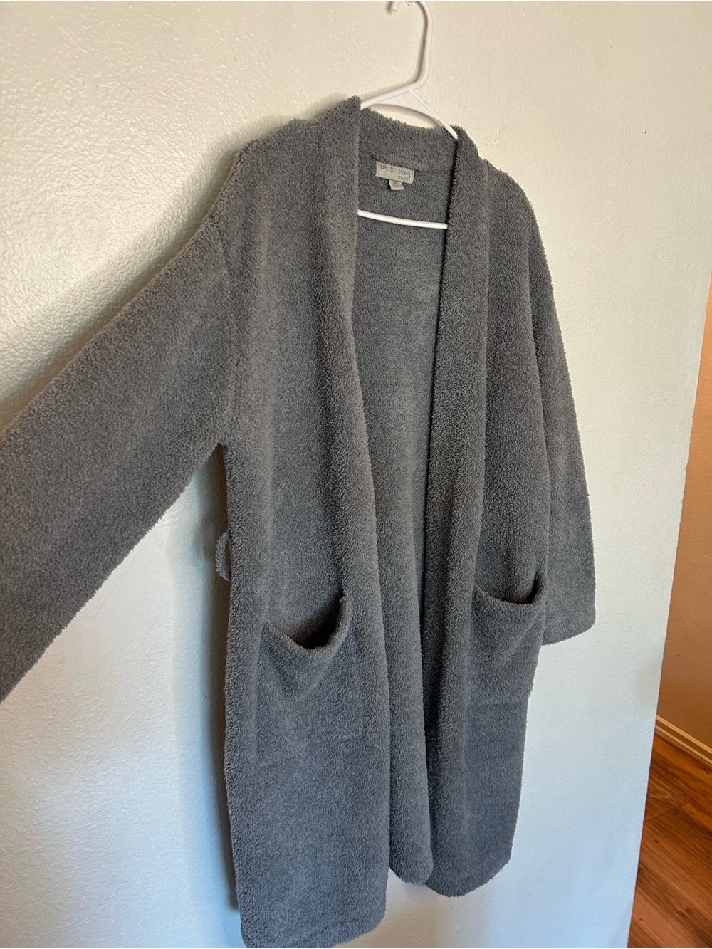Barefoot Dreams Gray CozyChic Fuzzy Robe *with missing robe tie*
